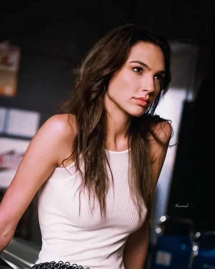 Gal Gadot | Your Rich & Sexy Wife